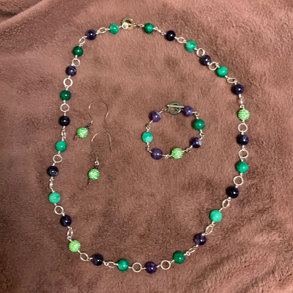 3 pc necklace, bracelet and earrings